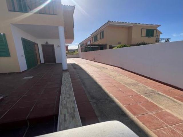 Terraced Houses en Alquiler en Tarajalejo, Las Palmas