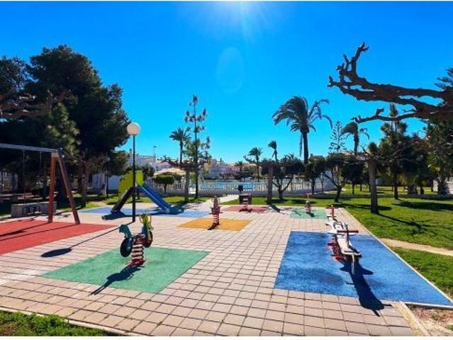 Terraced Houses en Venta en Torrevieja, Alicante