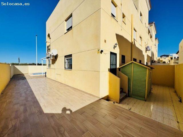 Terraced Houses en Venta en Torrevieja, Alicante