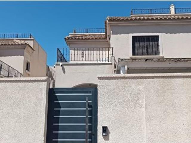 Terraced Houses en Venta en Torrevieja, Alicante