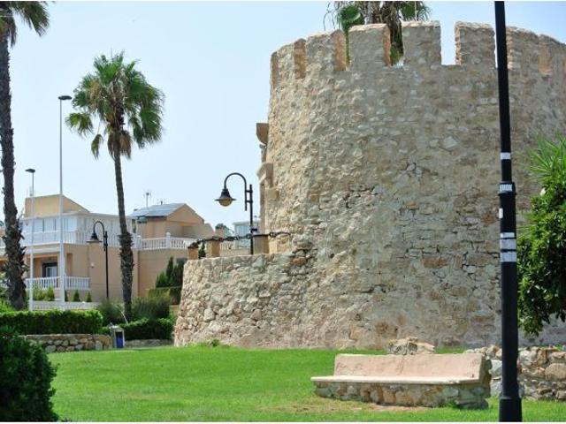 Terraced Houses en Venta en Torrevieja, Alicante