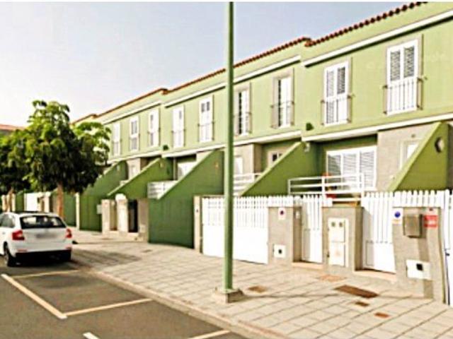 Terraced Houses en Venta en Vecindario, Las Palmas