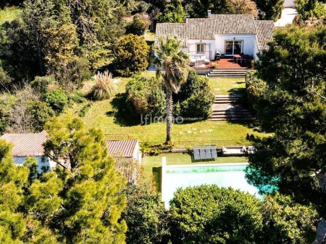 Terrain / Maison / Piscine / Pool House