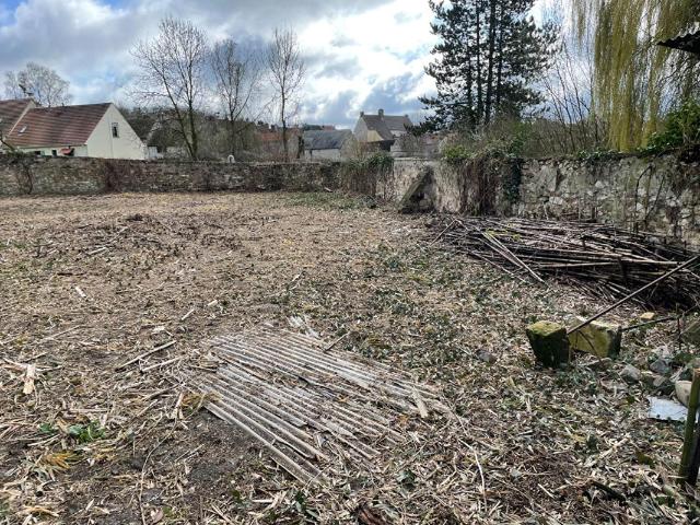 Terrain Neuilly Saint Front 2093 m2
