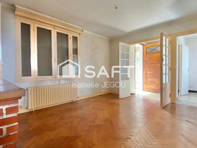 TERRAIN ou MAISON avec une grosse rénovation secteur Meyran