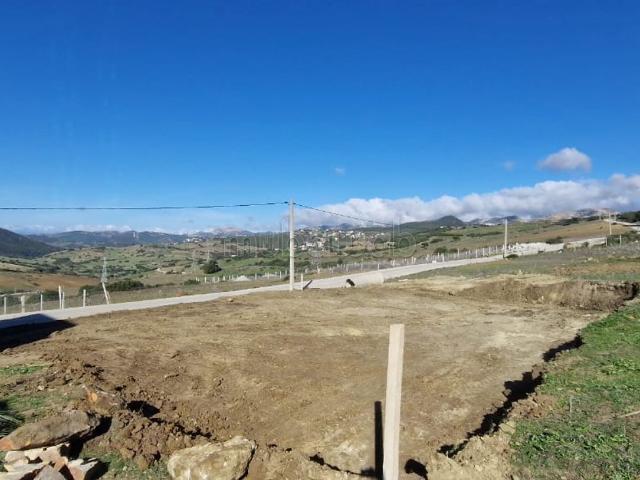 Terrain à acheter à Anjra. Superficie 400 m²
