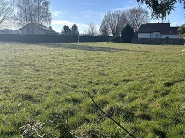 Terrain à bâtir – 1383 m² – Girecourt sur Durbion