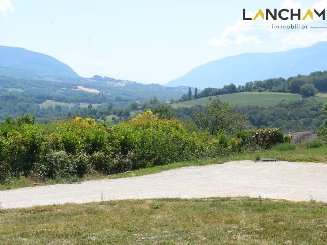 Terrain à bâtir