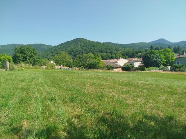 Terrain à bâtir