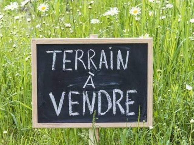 Terrain à bâtir 3000m² avec permis