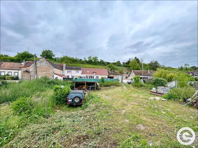 Terrain à bâtir 455m2 LES SIEGES 89190 Calme, nature et accès rapide A5