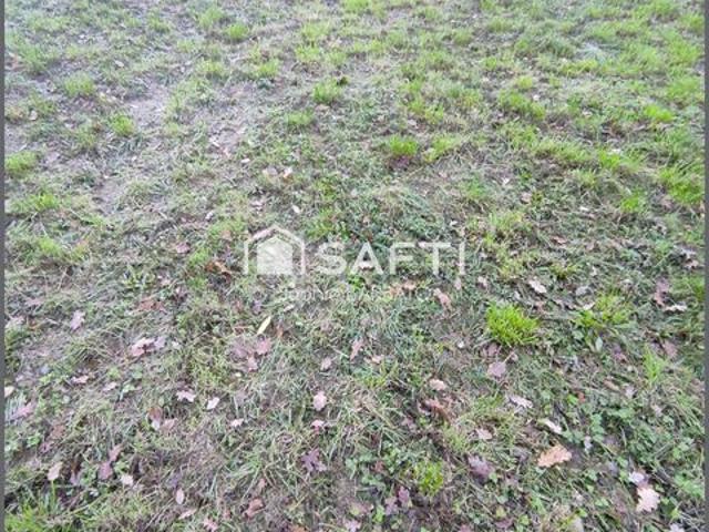 Terrain à bâtir – 500 m² – Proximité immédiate du lac de Vioreau – Joué sur Erdre