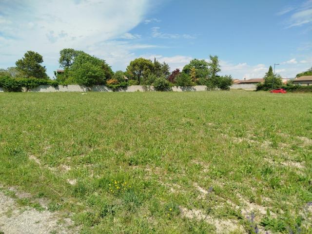 Terrain à bâtir