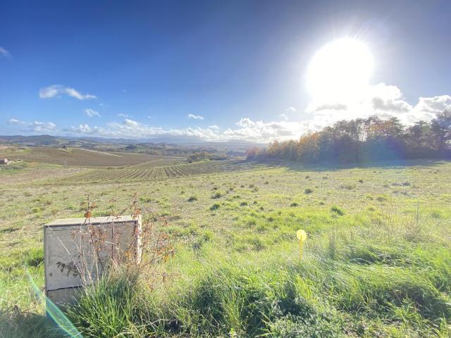 Terrain à bâtir à 5km de Limoux de 1051m2, vue sur les Pyrén