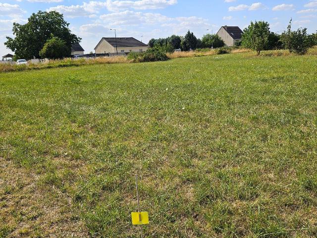 Terrain à bâtir à vendre à Thiéblemont Farémont 51300