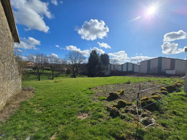 Terrain à bâtir à vendre à Uriménil 88220