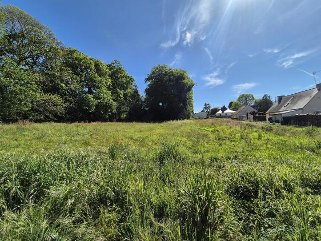 Terrain à bâtir à vendre à Val d'Oust 56460
