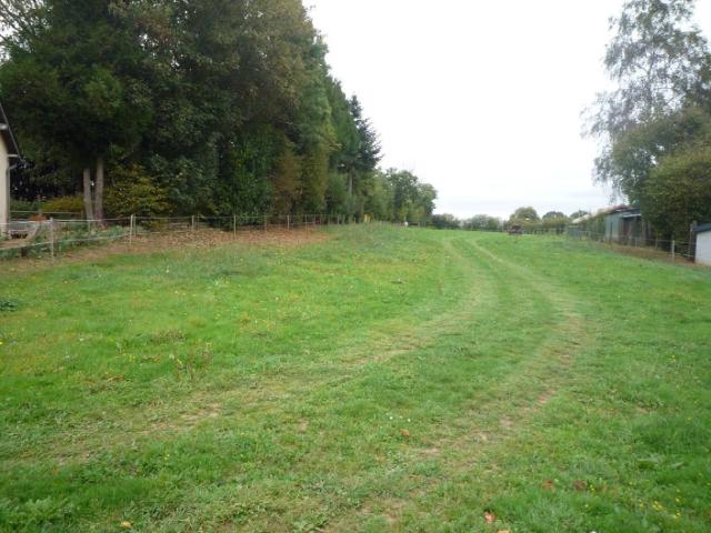 Terrain à bâtir à vendre à Cahan 61430