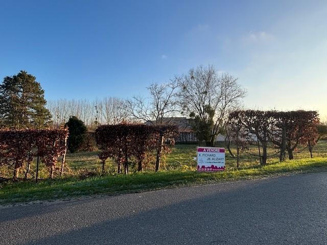 Terrain à bâtir à vendre à Chermizy Ailles 02860