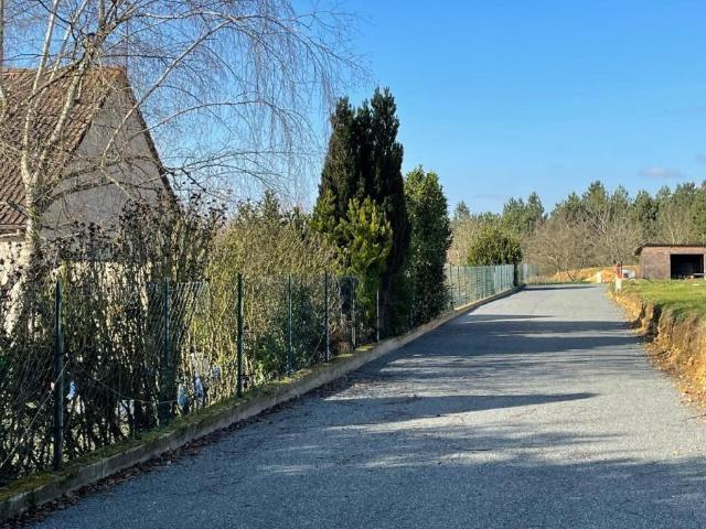 Terrain à bâtir à vendre à Connerré 72160