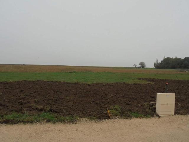 Terrain à bâtir à vendre à Cravant 45190