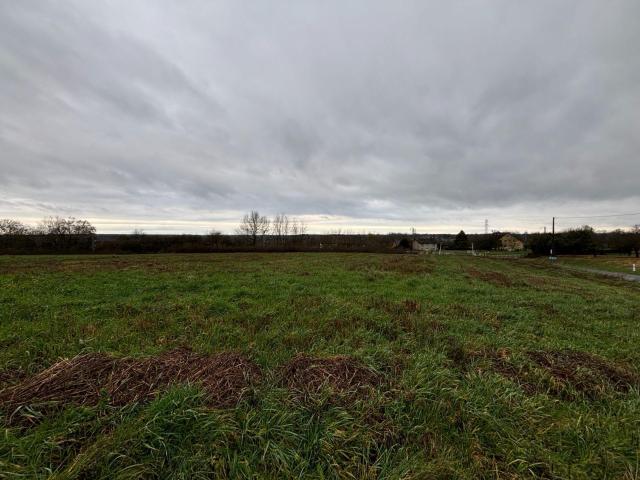 Terrain à bâtir à vendre à Cuiseaux 71480