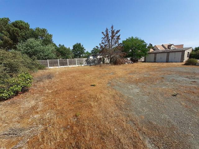 Terrain à bâtir à vendre à Écommoy 72220
