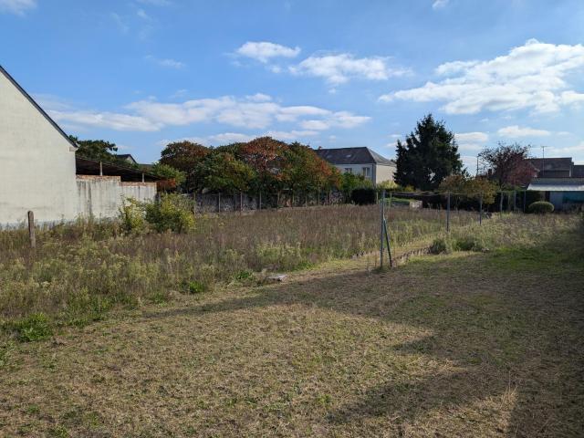 Terrain à bâtir à vendre à La Ville aux Dames 37700