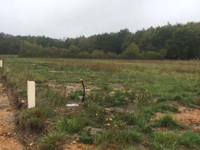 Terrain à bâtir à vendre à Le Grand Lucé 72150