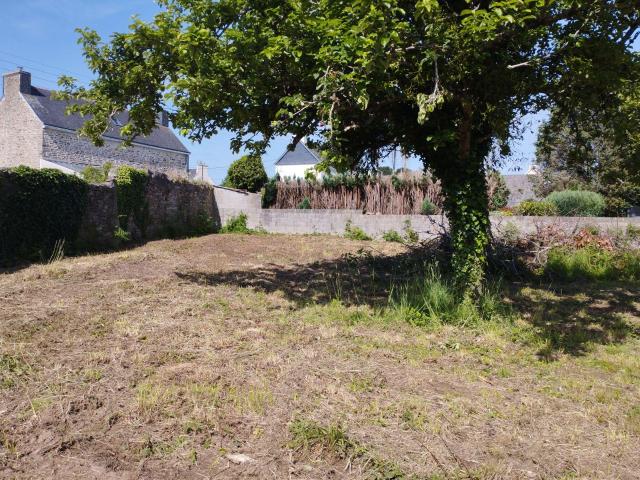 Terrain à bâtir à vendre à Mellac 29300