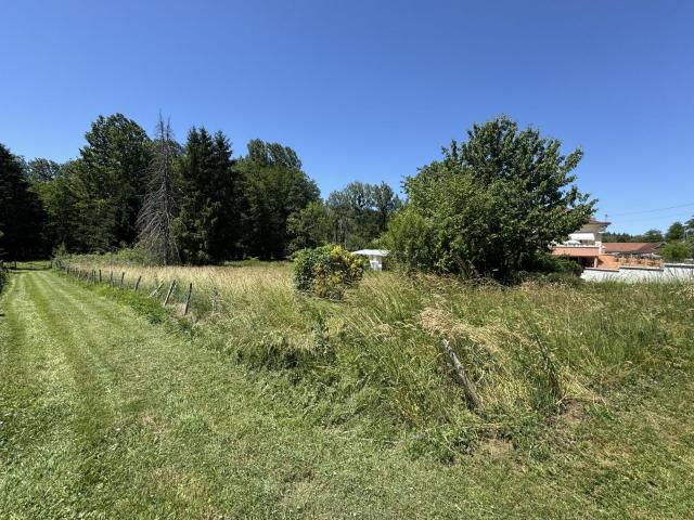 Terrain à bâtir à vendre à Pleure 39120