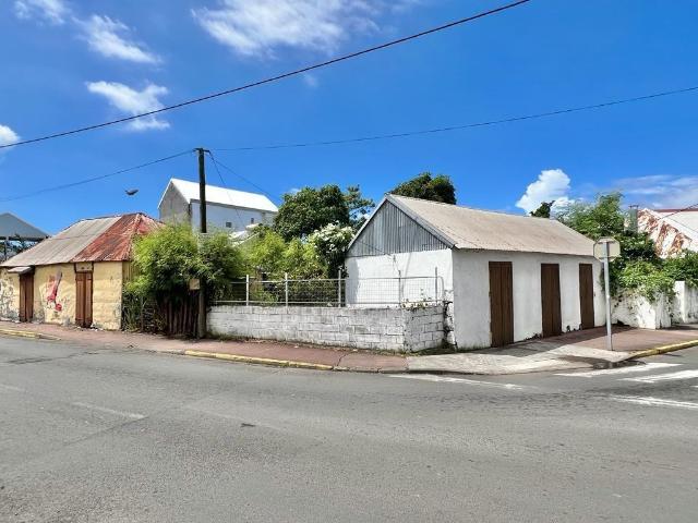 Terrain à bâtir à vendre à Saint Louis 97450
