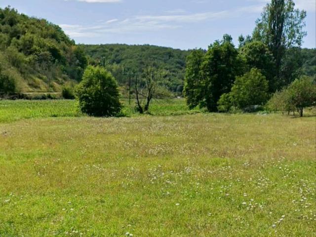 Terrain à bâtir à Borrèze