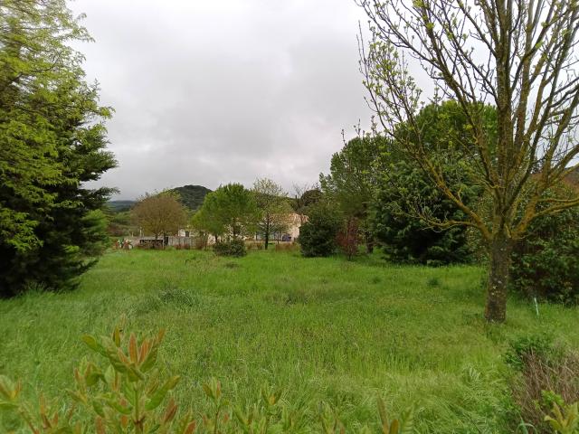 Terrain à bâtir à Saint Laurent de Carnols