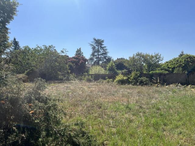 Terrain à bâtir de 1050 m² à MERIGNAC 33