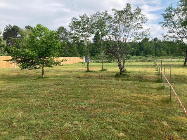 Terrain à bâtir de 1060 m² à GRAYAN ET L'HOPITAL 33