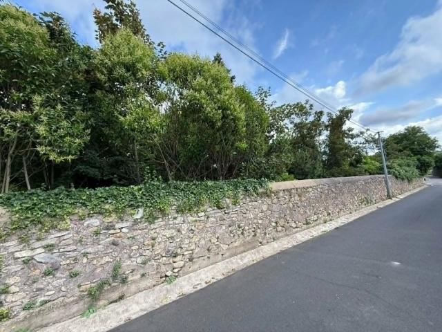 Terrain à bâtir de 2000m2 à Bédarieux