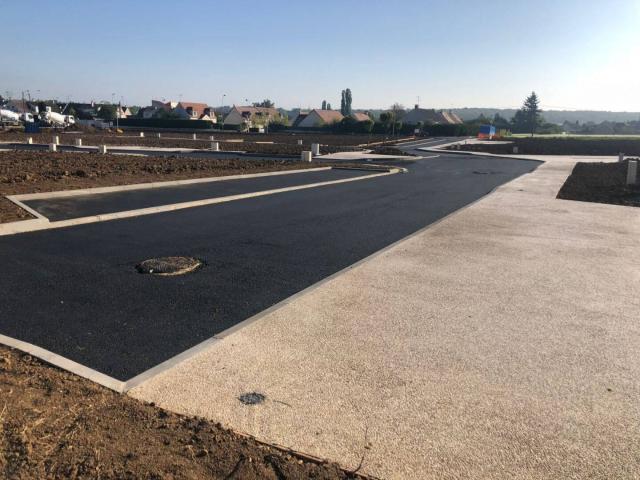 Terrain à bâtir de 270 m² à COULOMMIERS 77