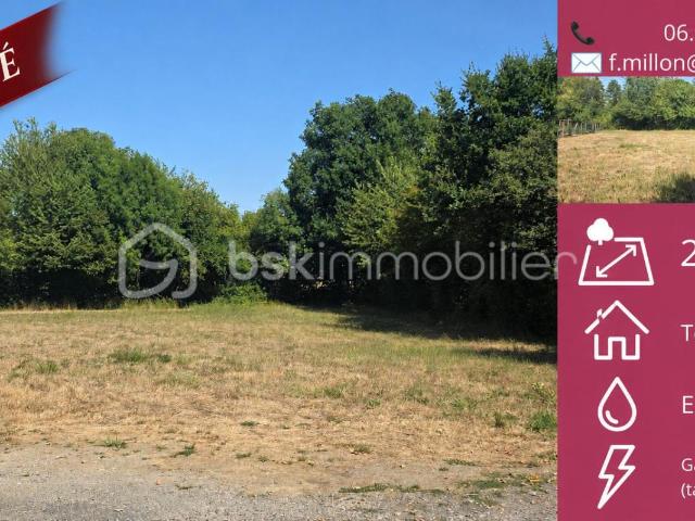 TERRAIN À BÂTIR DE 2 000 M² – SAINT AMAND SUR SÈVRE – EXCLUSIVITÉ