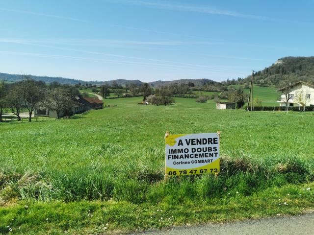 Terrain à bâtir de 30 ares