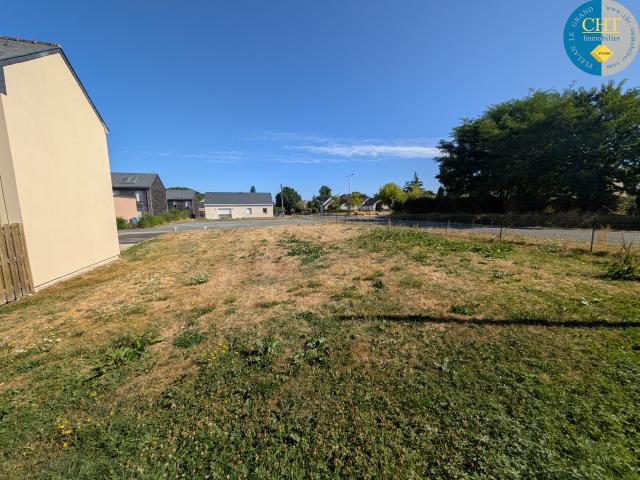 TERRAIN À BÂTIR DE 430 M2 EN CENTRE VILLE DE PLÉLAN LE GRAND 35380 AVEC CHT IMMOBILIER