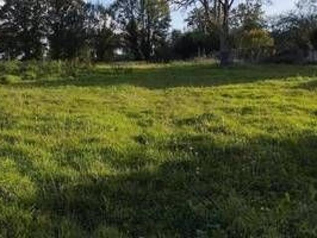 Terrain à bâtir de 500 m² à FROUZINS 31