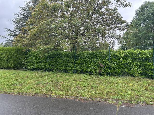 Terrain à bâtir de 531 m² à BERNES SUR OISE 95