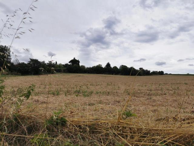 Terrain à bâtir de 560 m² à CORRONSAC 31
