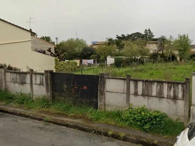 Terrain à bâtir de 620 m² à Libourne