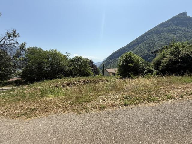 Terrain à bâtir de 645 m2 viabilisé