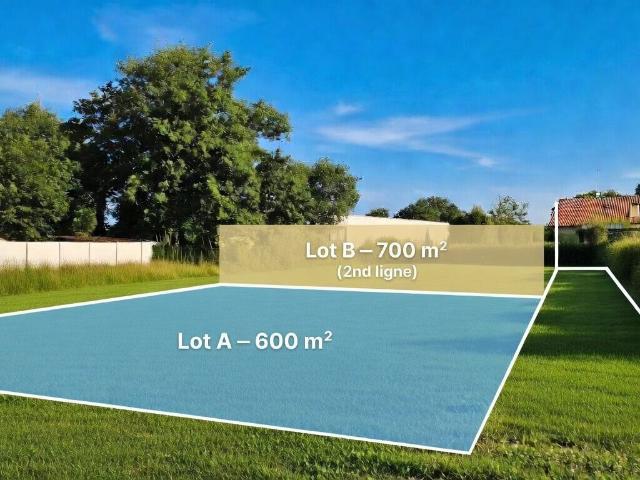 Terrain à bâtir de 700 m² à LANTON 33