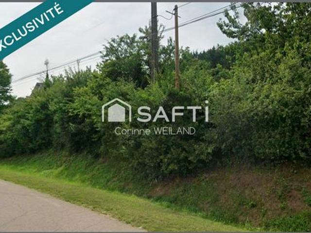 Terrain à bâtir de 710 m² à Hallering – Cadre verdoyant entre Metz et Saint Avold Façade de 28m
