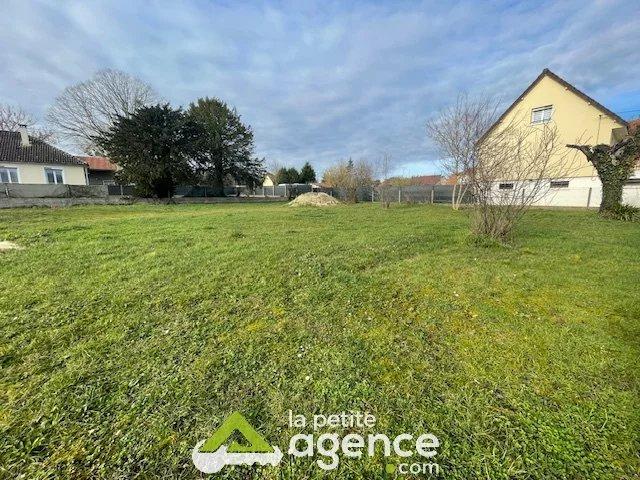 Terrain à bâtir de 800 m2