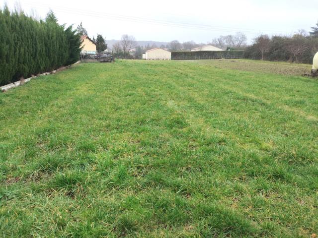 Terrain à bâtir de 833 m² Fontcouverte Proche Saintes